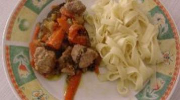 Photo recette Sauté de porc aux légumes et tagliatelles